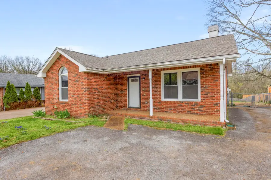 1212 Idlewild Pl, Madison, TN 37115 - #2
