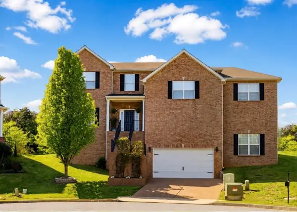 126 Judson Dr, Hendersonville, TN 37075