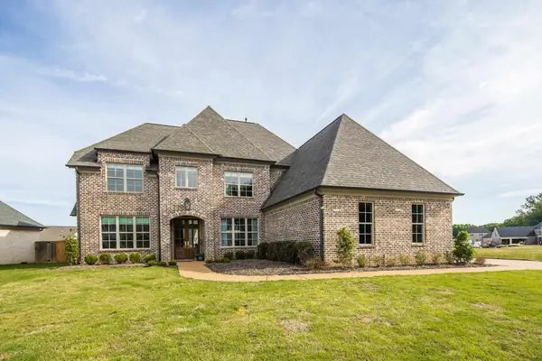 115 Piper Hollow Dr, Collierville, TN 38017