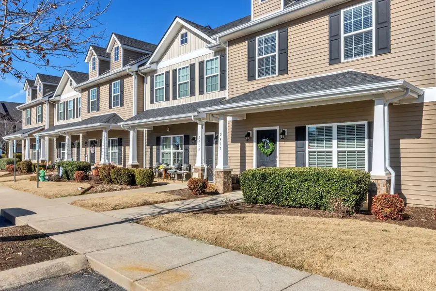 2417 New Holland Cir, Murfreesboro, TN 37128 - #2