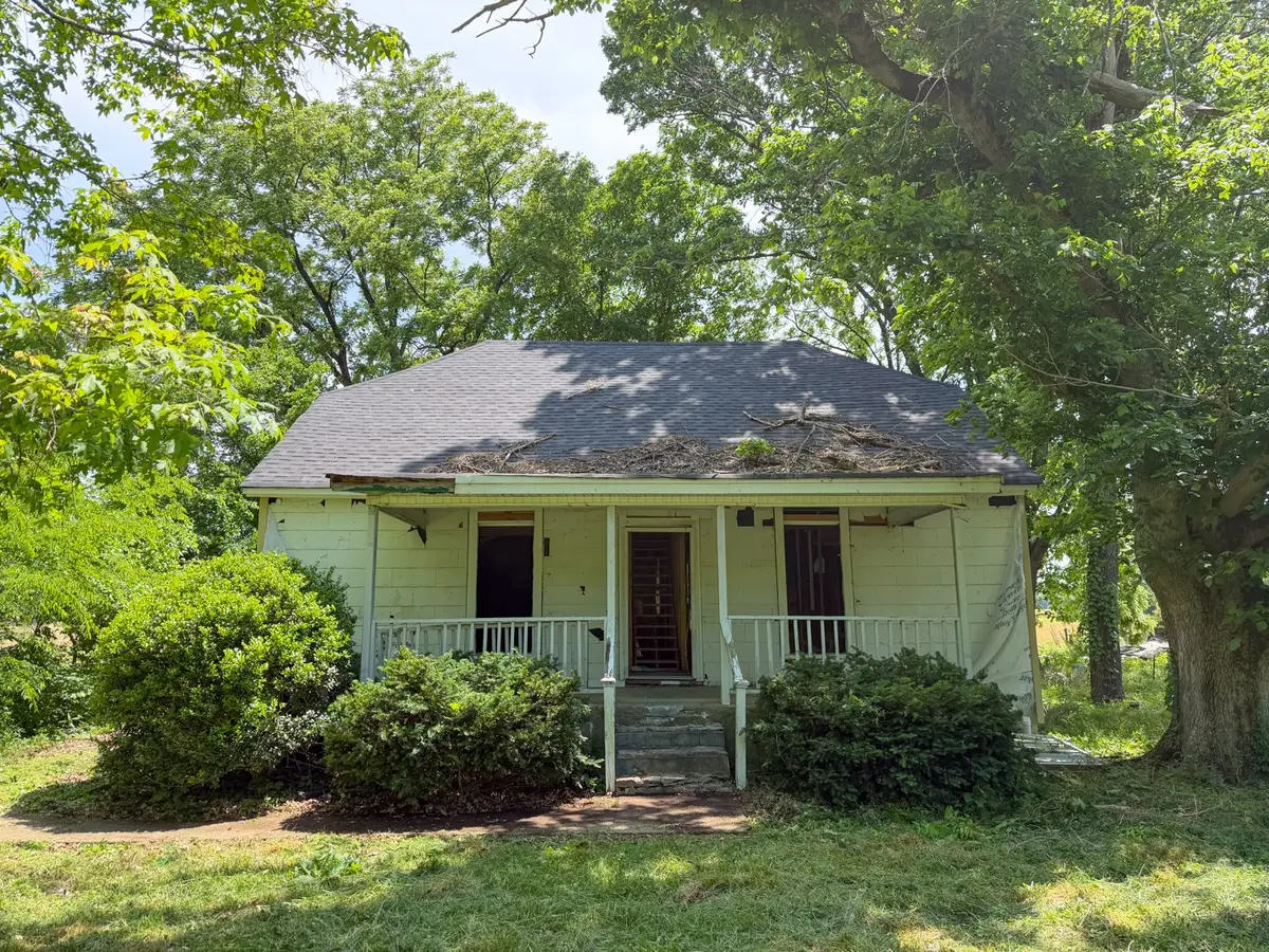 7633 Christiana Fosterville Rd, Christiana, TN 37037 - #1