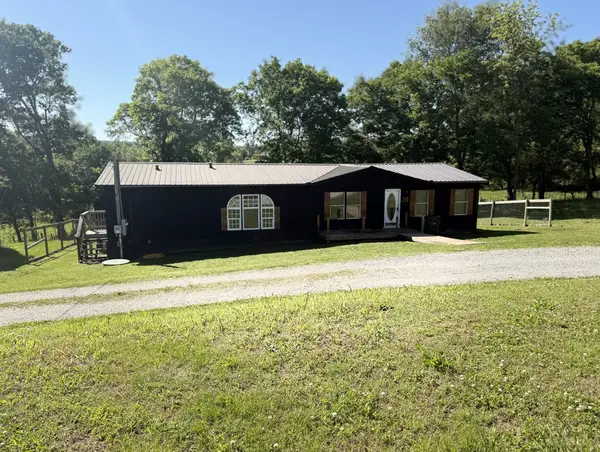 436 Love St, Sparta, TN 38583