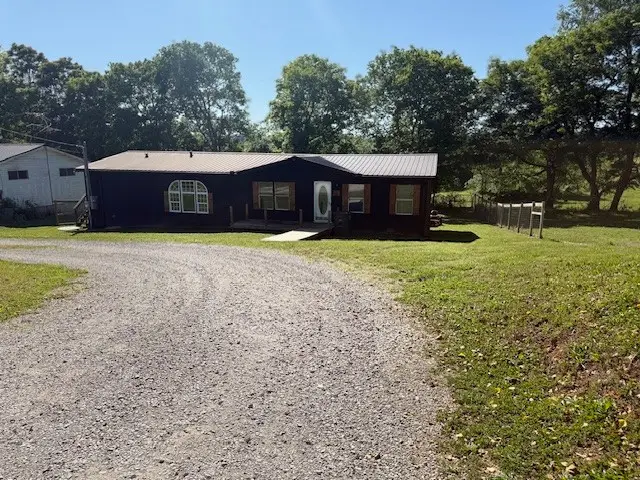 436 Love St, Sparta, TN 38583 - #3