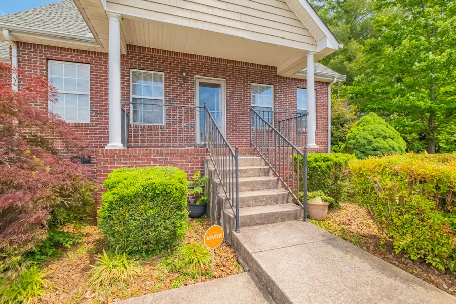 61 Brookfield Cir, Winchester, TN 37398 - #3
