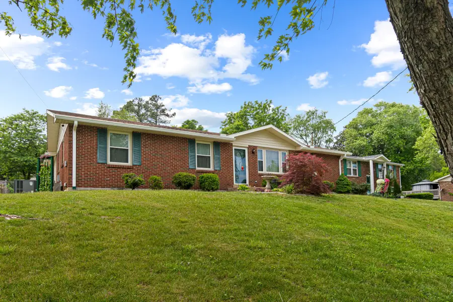 1517 Gasser Dr, Antioch, TN 37013 - #2