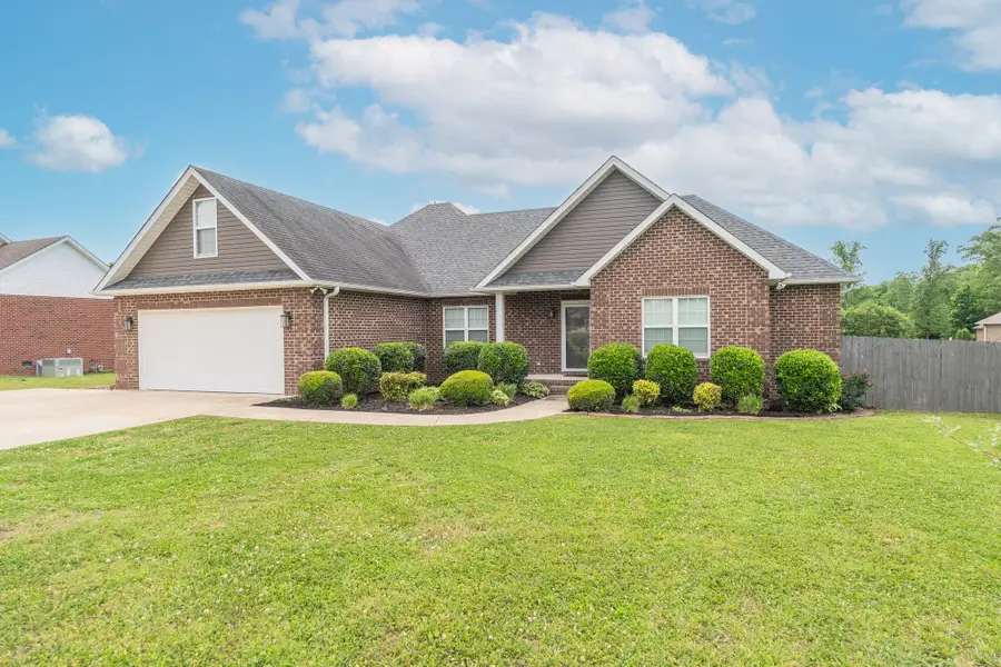 135 Chickamauga Trl, Winchester, TN 37398 - #2