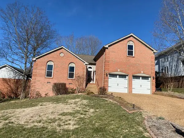 122 Mansker Park Dr, Hendersonville, TN 37075