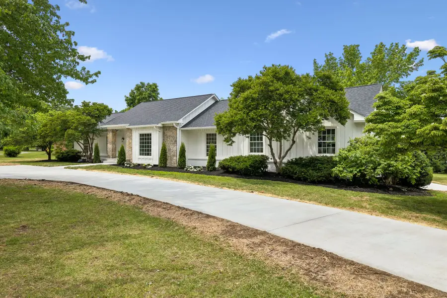 8242 Frontier Ln, Brentwood, TN 37027 - #2