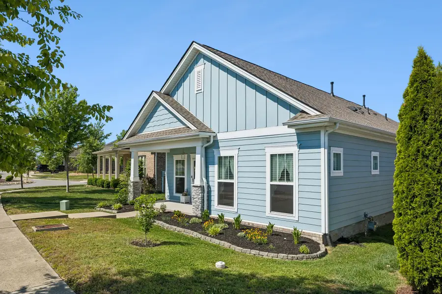 2072 Kirkwall Dr, Nolensville, TN 37135 - #2