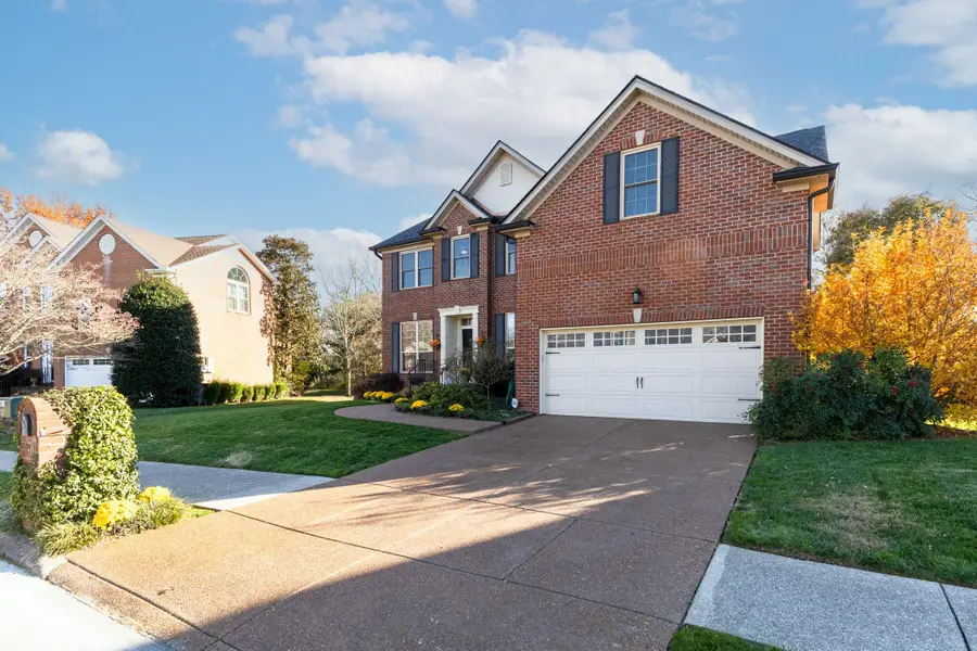 290 Wisteria Dr, Franklin, TN 37064 - #2