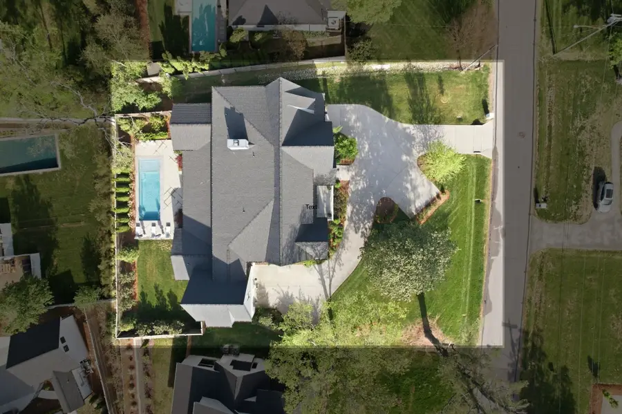 2825 Sugar Tree Rd, Nashville, TN 37215 - #3