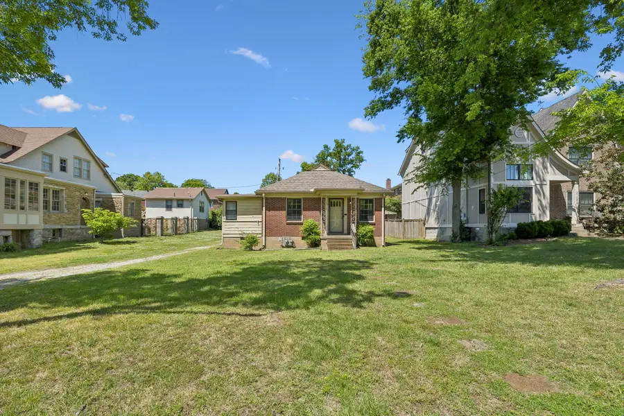 2110A W Linden Ave, Nashville, TN 37212 - #2