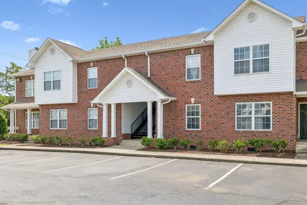 7470 Charlotte Pike #109, Nashville, TN 37209