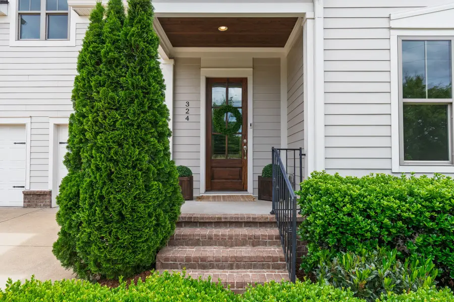 324 River Bluff Dr, Franklin, TN 37064 - #2