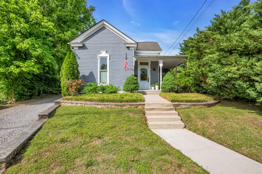 338 3rd Ave S, Franklin, TN 37064 - #2
