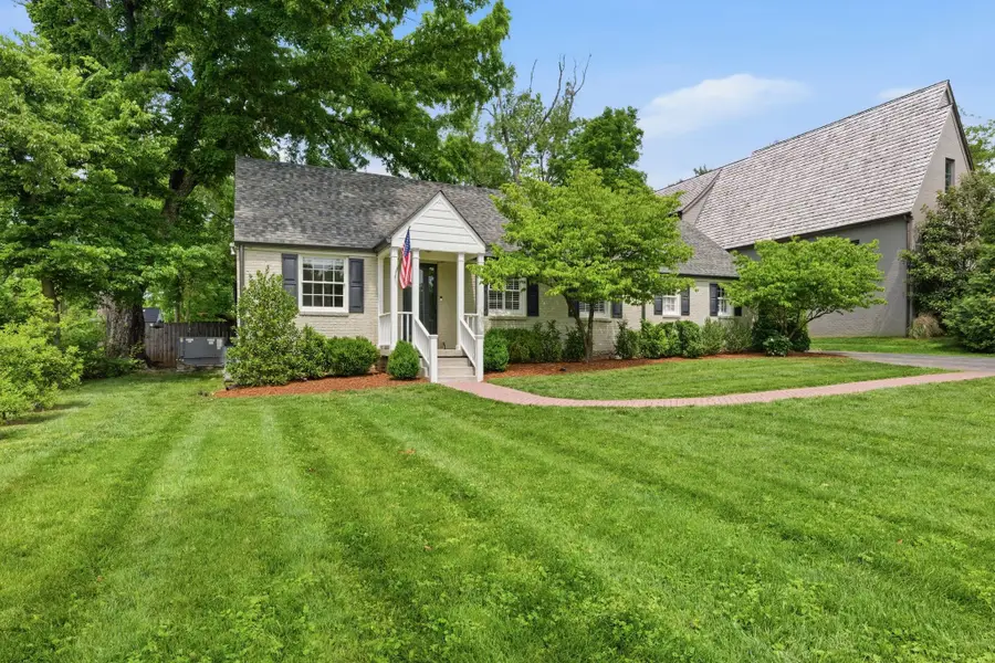 104 Brookfield Ave, Nashville, TN 37205 - #2