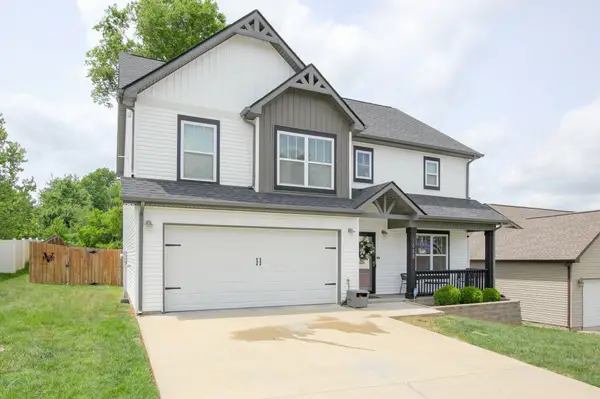 1088 Fuji Ln, Clarksville, TN 37040