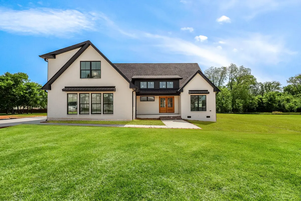 112 Jennings Lane, Shelbyville, TN 37160 - #1