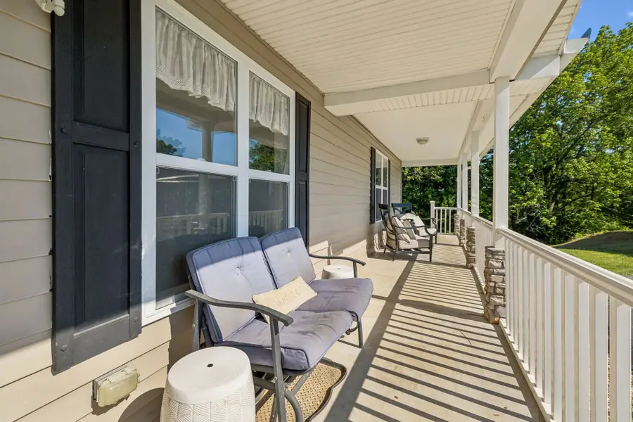 264 Lick Branch Rd, Lafayette, TN 37083 - #3