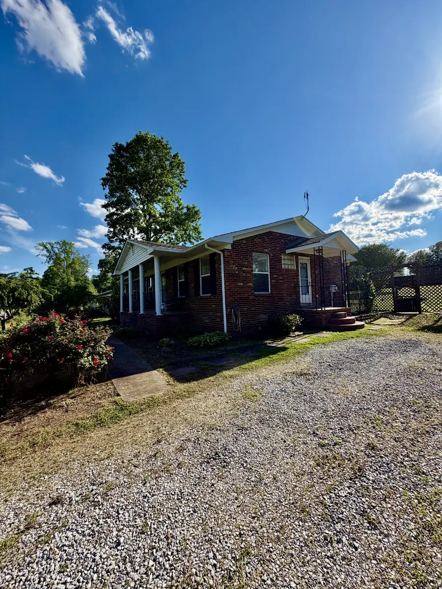 497 Belew Dr, Lawrenceburg, TN 38464 - #3