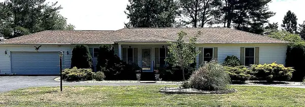 67 Lake Ln, Winchester, TN 37398