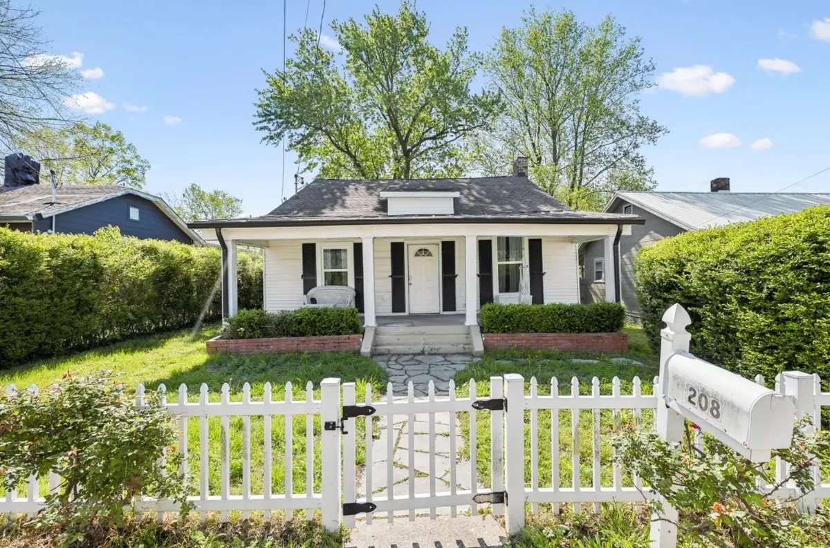 208 22nd St, Old Hickory, TN 37138 - #1