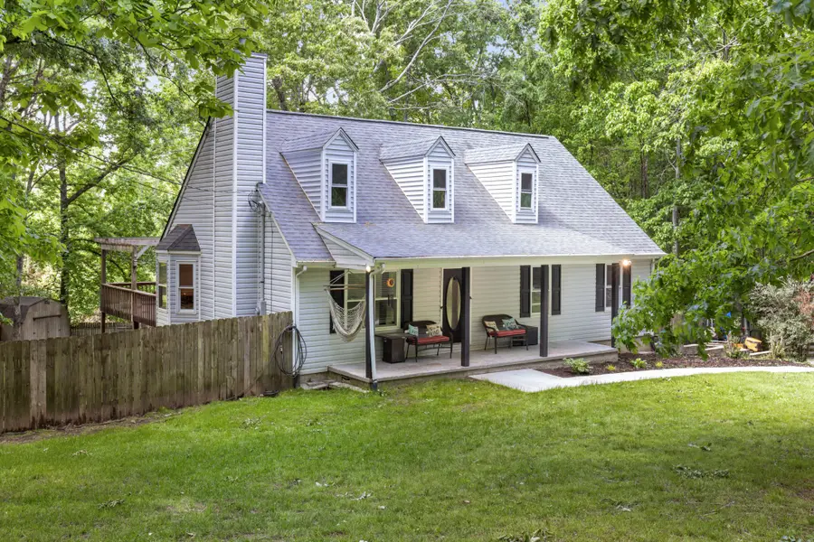 206 Brookwood Dr, Burns, TN 37029 - #2