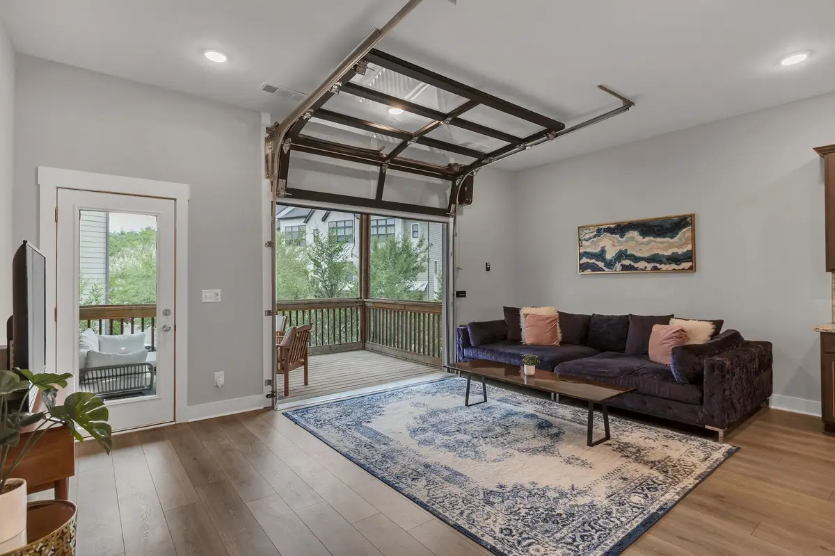204 Stonecrest Cir, Nashville, TN 37209 - #1