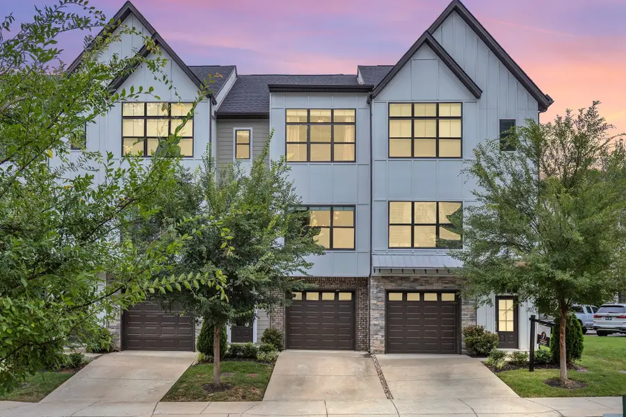 204 Stonecrest Cir, Nashville, TN 37209 - #2