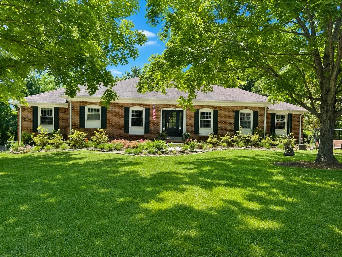 2824 Scenic Dr, Clarksville, TN 37043 - #1