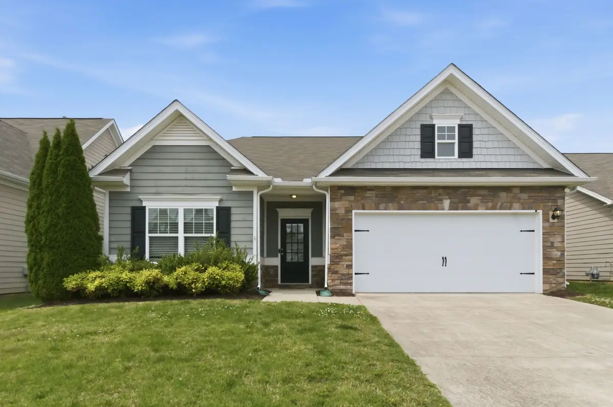 921 Carnation Dr, Spring Hill, TN 37174 - #1