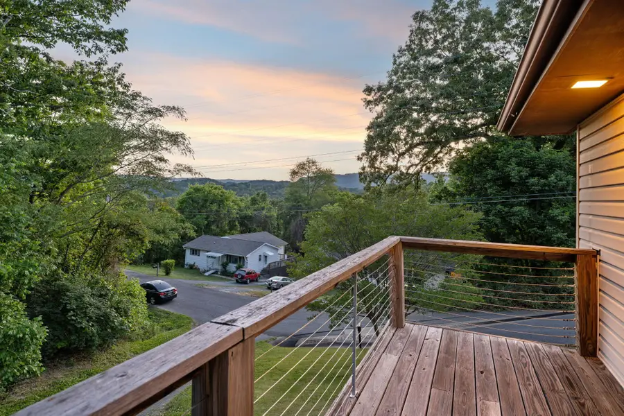 3816 Pickering Avenue, Chattanooga, TN 37415 - #3