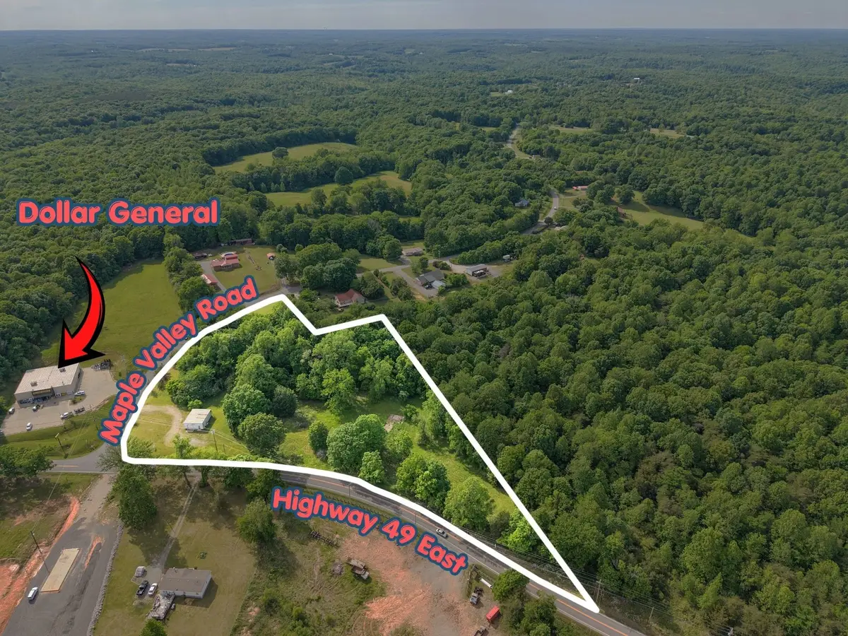 2815 Highway 49 E, Charlotte, TN 37036 - #1