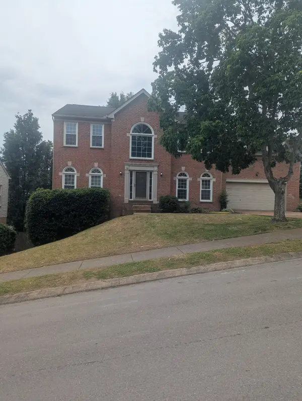 1301 Buckingham Cir, Franklin, TN 37064