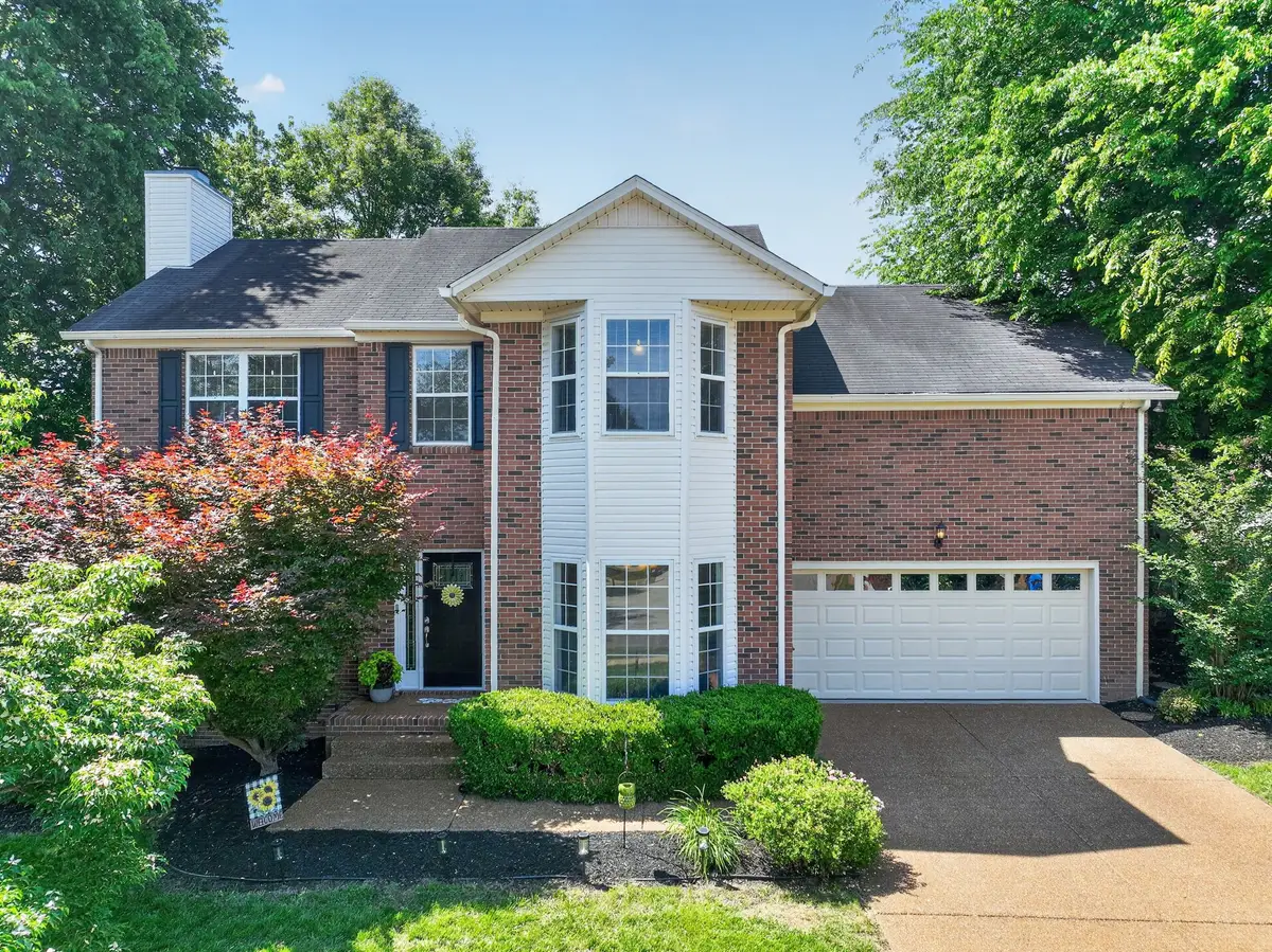 129 Deerview Dr, Columbia, TN 38401 - #1