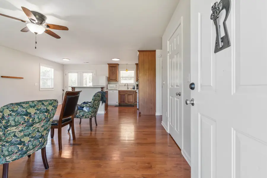 9127 Crestview Dr, Bon Aqua, TN 37025 - #3
