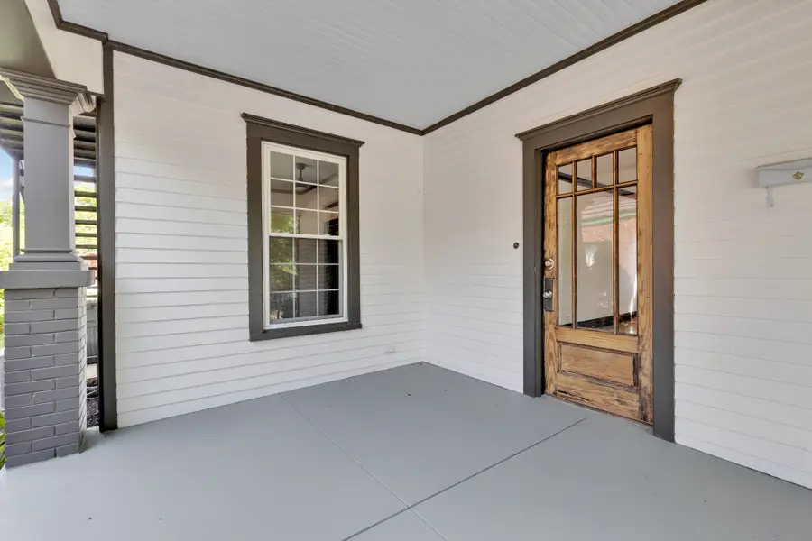 308 Walnut St, Springfield, TN 37172 - #2
