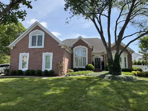 2102 Stillwell Ct, Murfreesboro, TN 37130