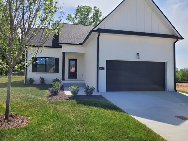 402 Cottage Lane, Dickson, TN 37055