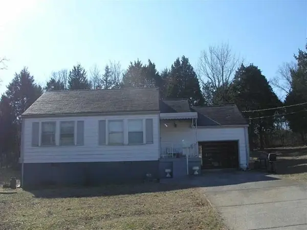 150 Fisk Dr, La Vergne, TN 37086