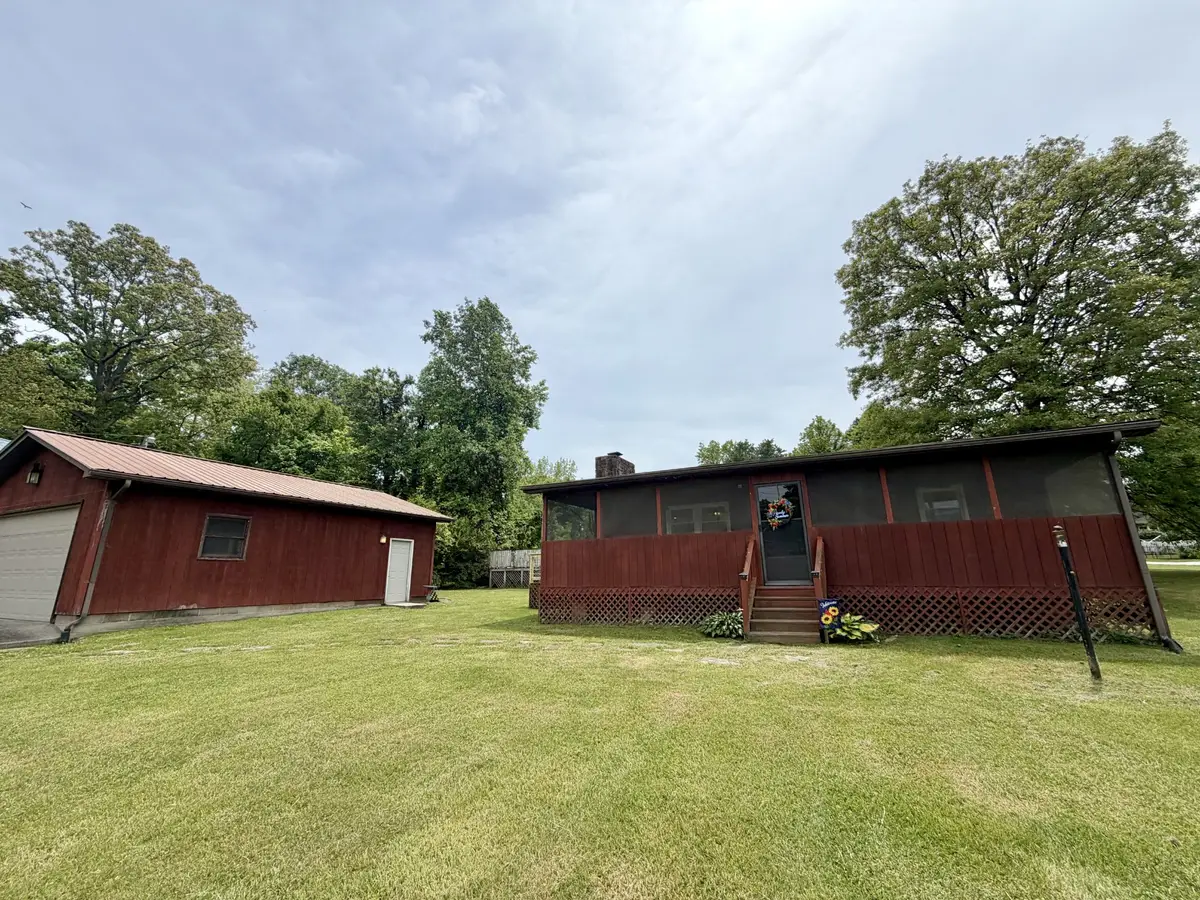 115 1st St, Monteagle, TN 37356 - #1