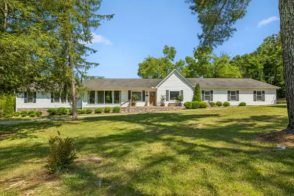 182 Trinity Rd, Franklin, TN 37067