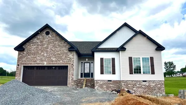 77 Bakersfield Dr, Cadiz, KY 42211