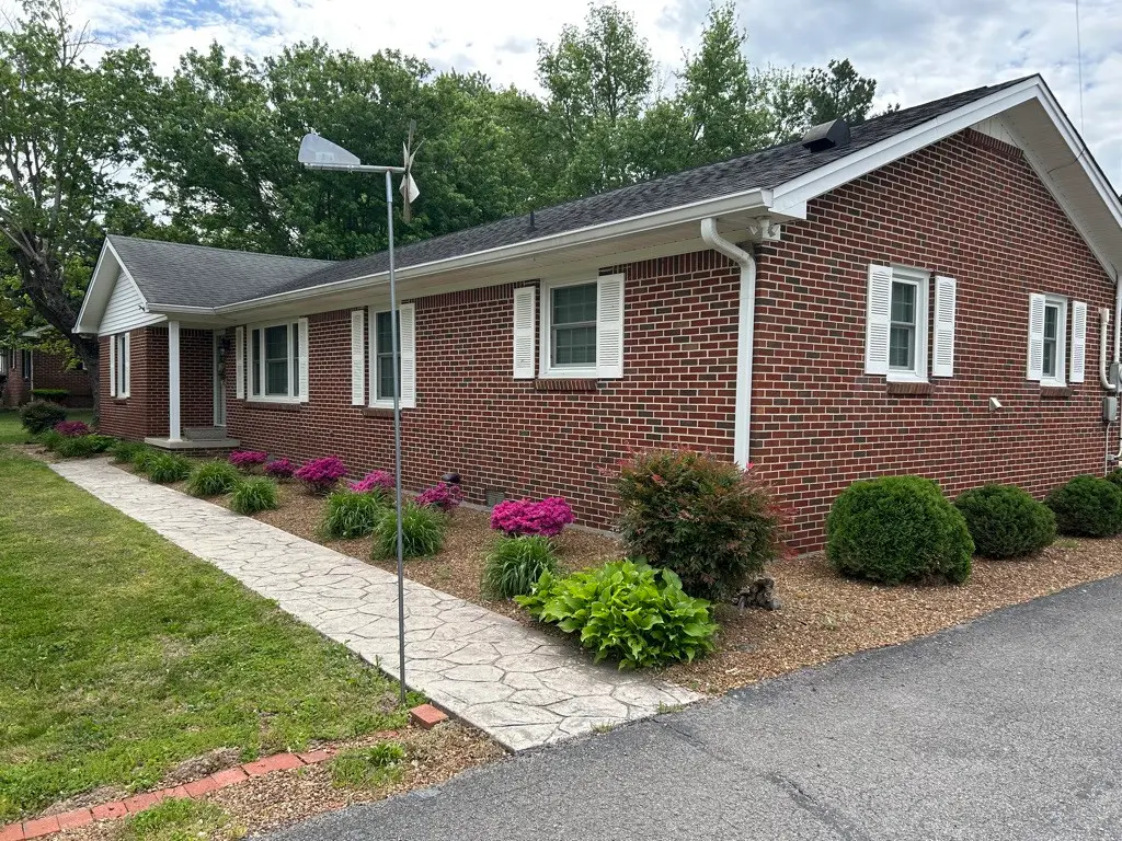 701 Cill St, Smithville, TN 37166 - #1