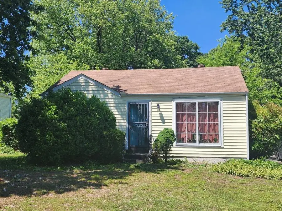 2834 Colonial Cir, Nashville, TN 37214 - #2