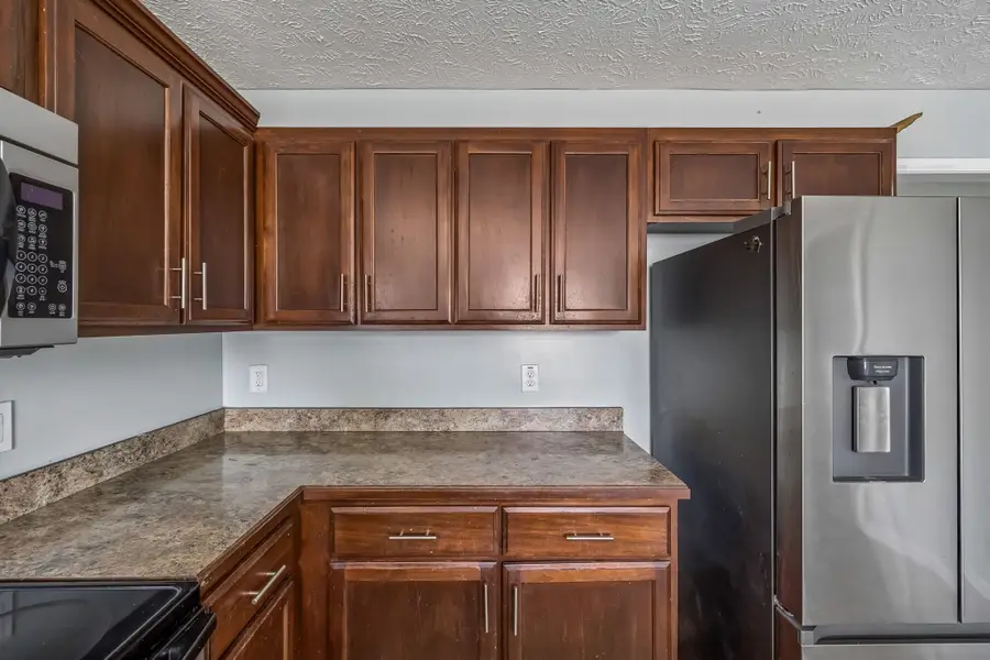 1372 Constitution Dr, Clarksville, TN 37042 - #2