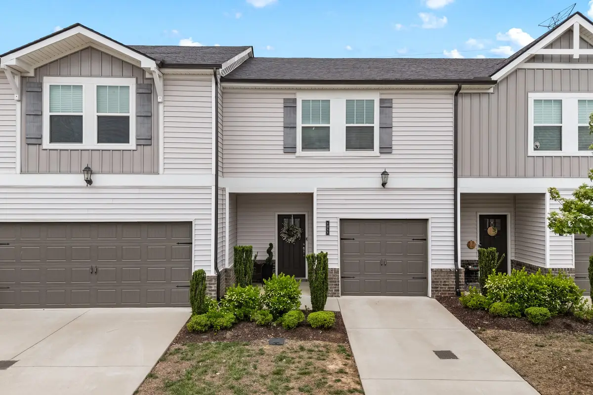 1211 W End Station Dr, Lebanon, TN 37087 - #1