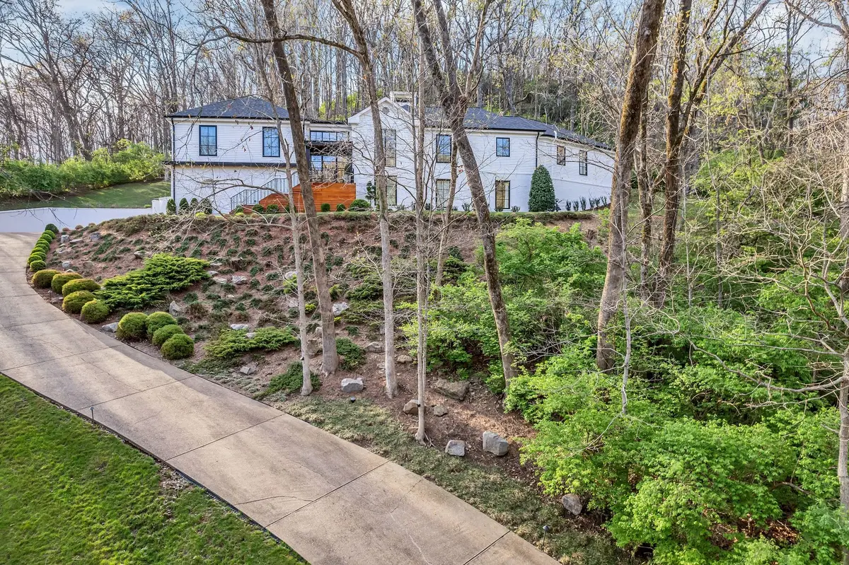 4369 Chickering Ln, Nashville, TN 37215 - #1