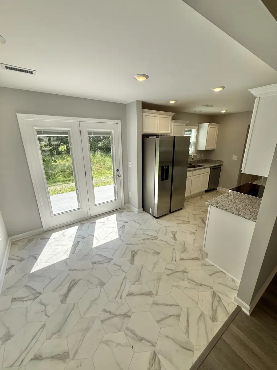 100 Stonehenge Cir, Manchester, TN 37355 - #3