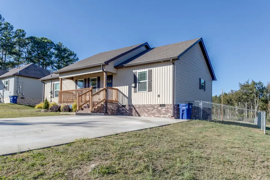 1390 W Lane St, Shelbyville, TN 37160 - #2
